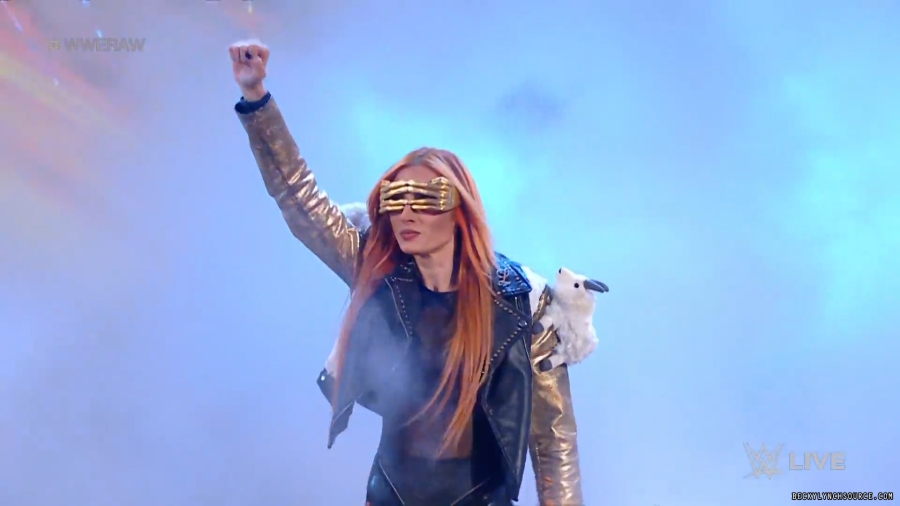 beckyraw20230710_00_00_04_25_Still024.jpg