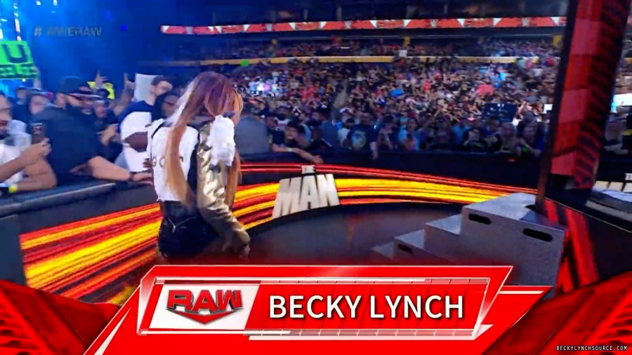beckyraw20230710_00_00_08_05_Still044.jpg