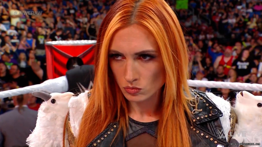 beckyraw20230710_00_00_37_10_Still128.jpg