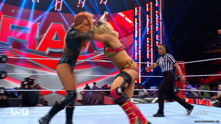 beckyraw20230710_00_00_55_05_Still177.jpg