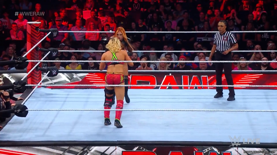 beckyraw20230710_00_01_03_25_Still224.jpg