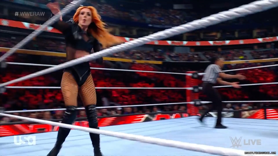 beckyraw20230710_00_01_33_00_Still379.jpg