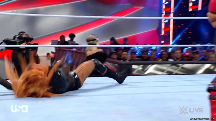 beckyraw20230710_00_01_34_00_Still385.jpg