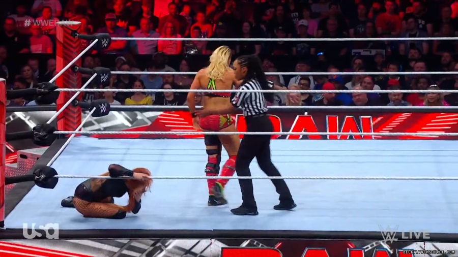 beckyraw20230710_00_01_36_15_Still399.jpg
