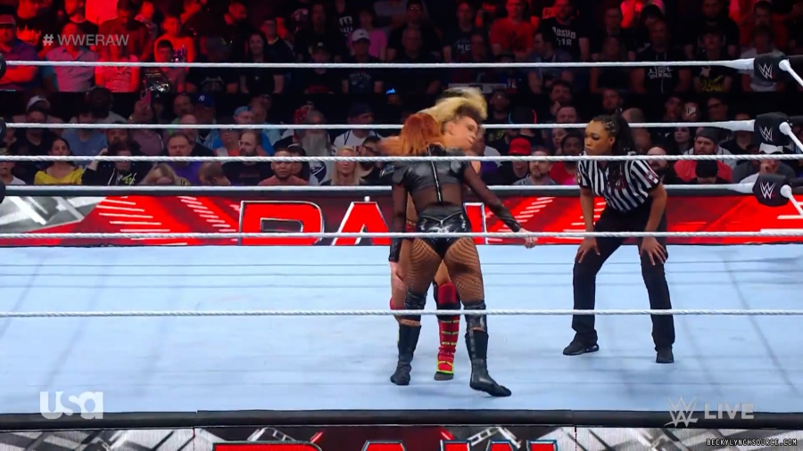 beckyraw20230710_00_01_38_15_Still409.jpg