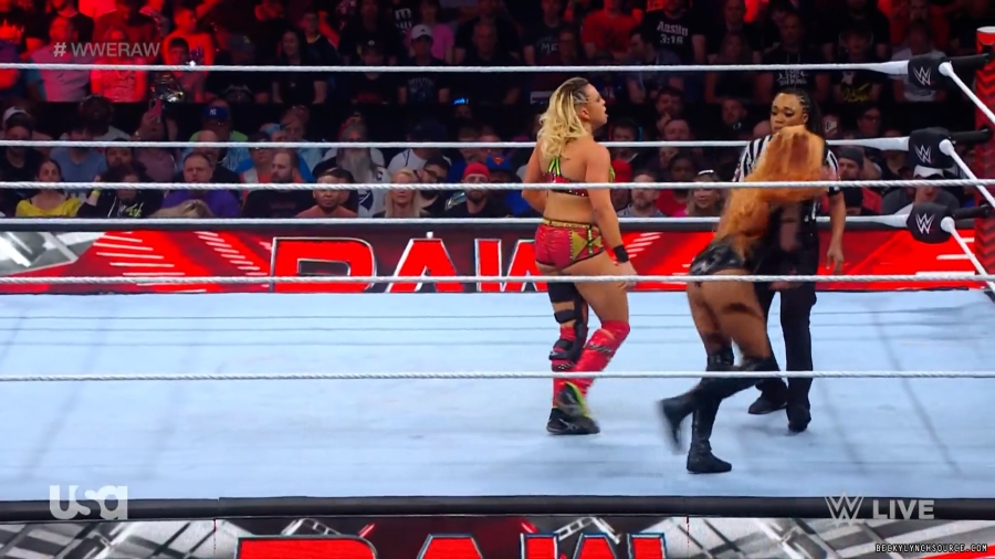 beckyraw20230710_00_01_38_25_Still411.jpg