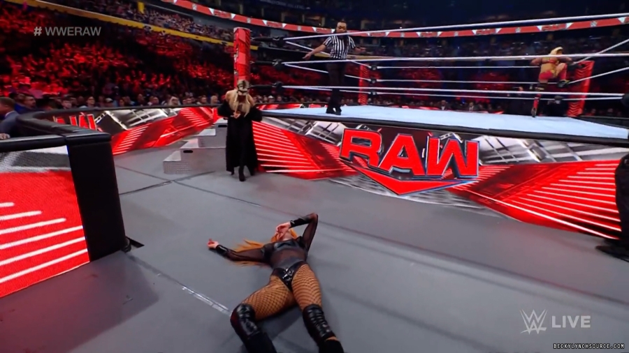 beckyraw20230710_00_01_47_15_Still459.jpg