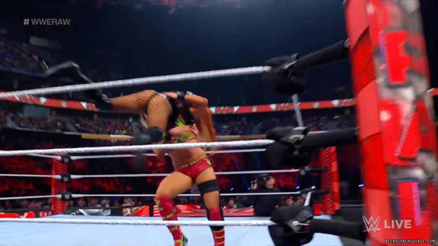 beckyraw20230710_00_01_50_05_Still467.jpg