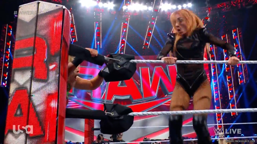 beckyraw20230710_00_01_56_15_Still505.jpg