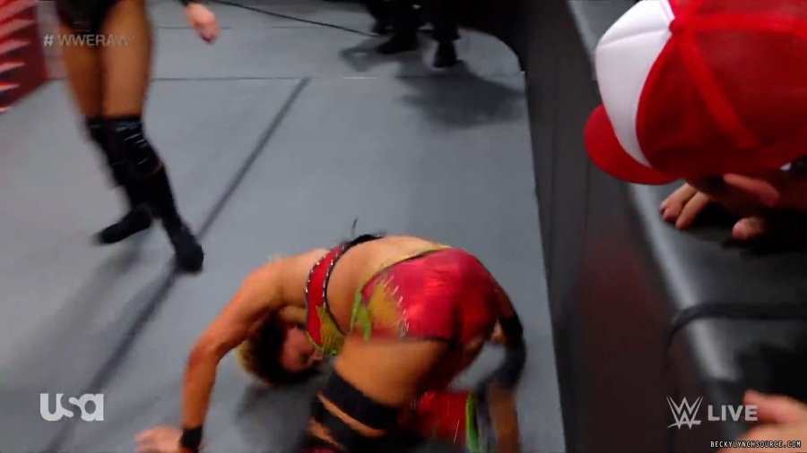 beckyraw20230710_00_02_04_25_Still547.jpg