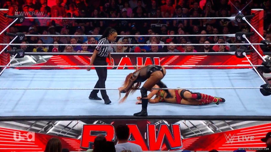 beckyraw20230710_00_02_09_00_Still572.jpg