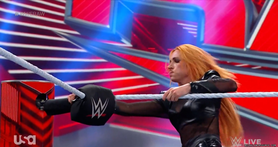 beckyraw20230710_00_02_21_25_Still020.jpg