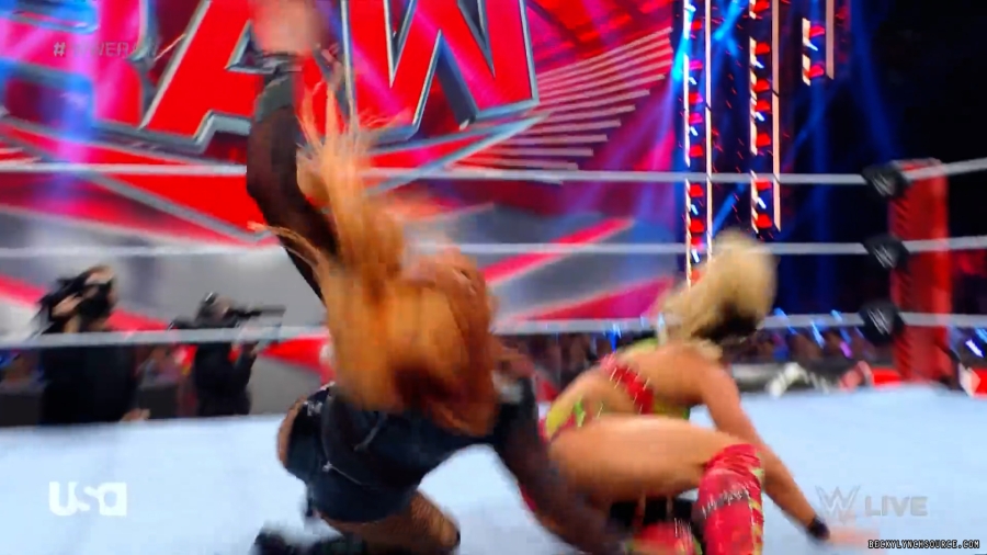 beckyraw20230710_00_02_25_25_Still629.jpg