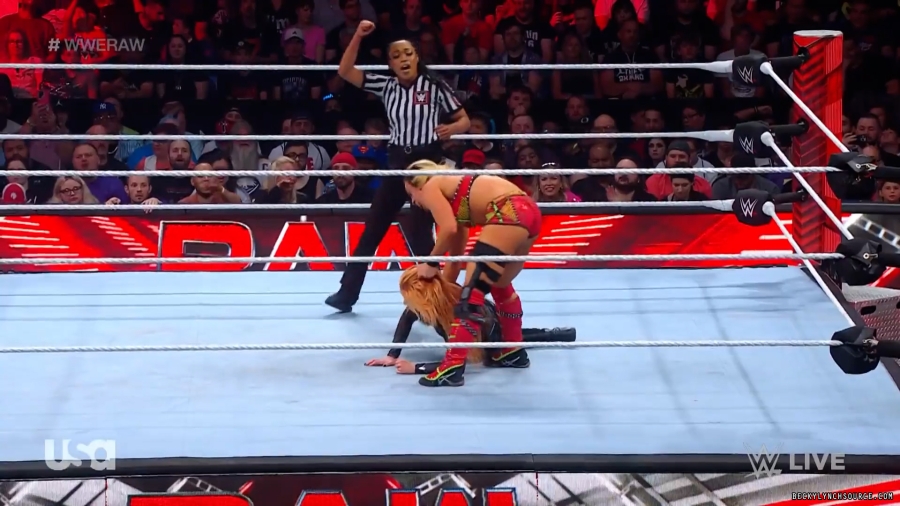 beckyraw20230710_00_02_37_25_Still679.jpg
