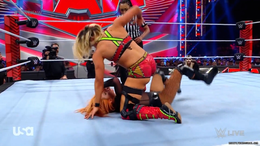 beckyraw20230710_00_03_00_20_Still798.jpg