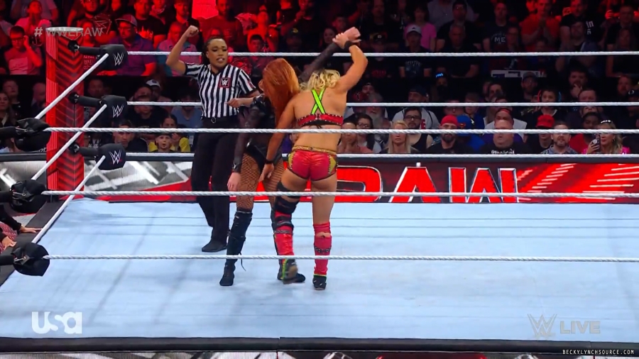 beckyraw20230710_00_03_04_10_Still813.jpg