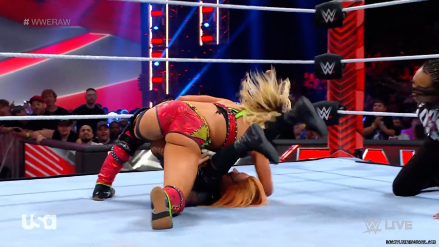 beckyraw20230710_00_03_17_00_Still885.jpg