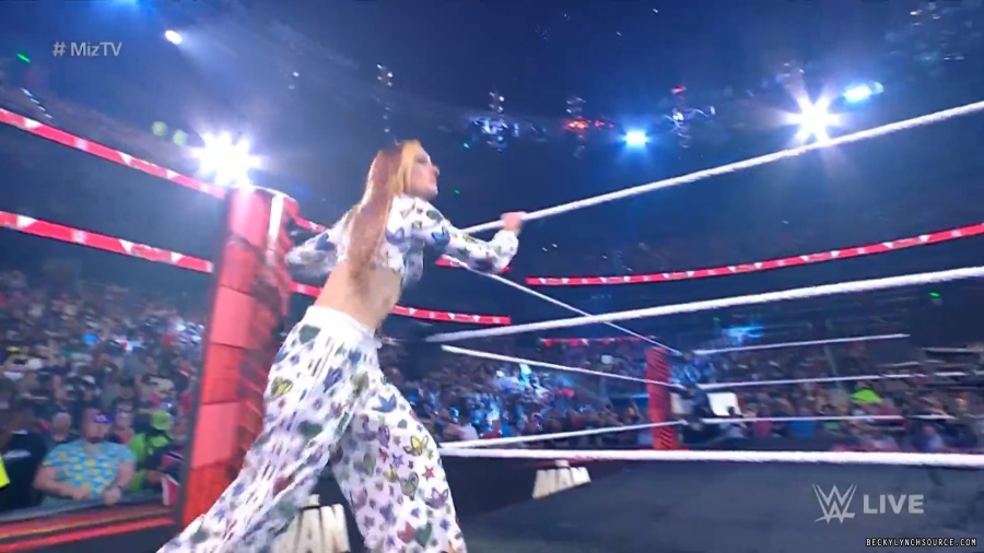 beckyraw20210717_00_00_59_05_Still076.jpg