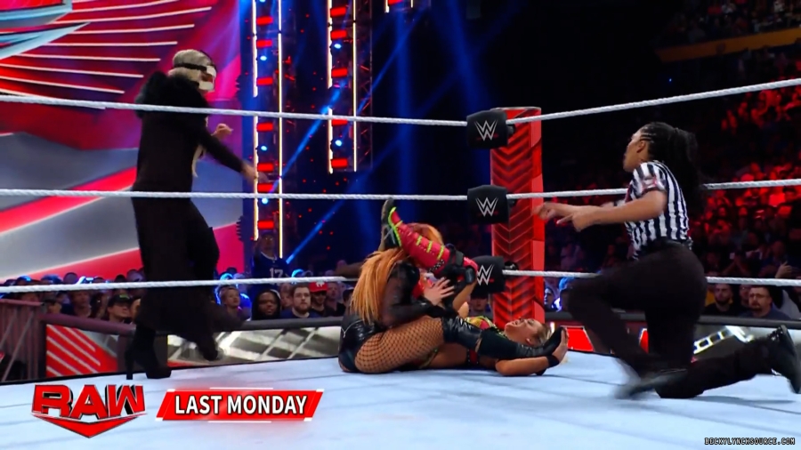 beckyraw20210717_00_01_06_00_Still112.jpg