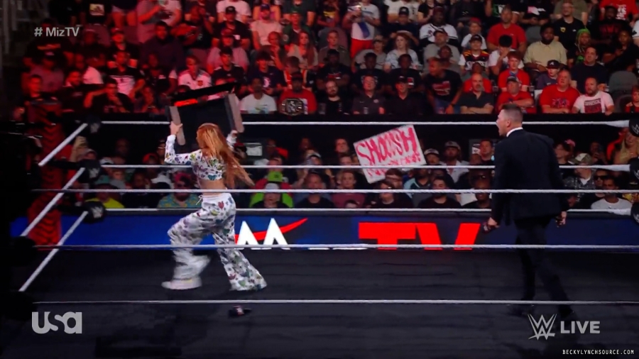 beckyraw20210717_00_01_33_25_Still248.jpg