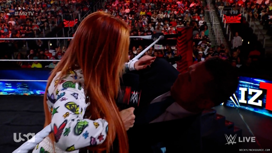 beckyraw20210717_00_01_38_10_Still273.jpg