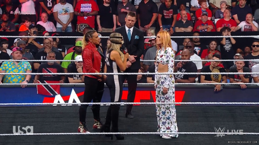beckyraw20230717_00_03_16_25_Still626.jpg