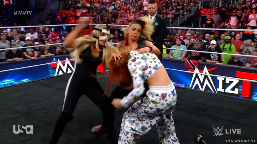 beckyraw20230717_00_03_25_05_Still663.jpg