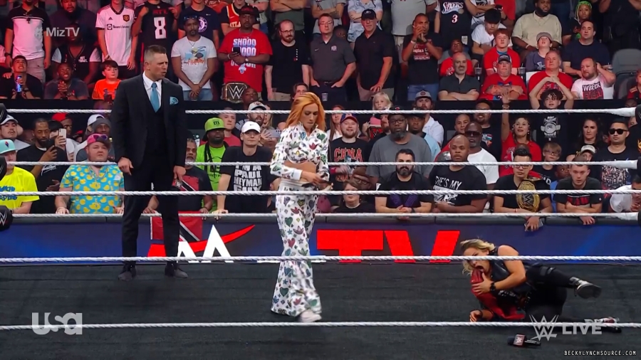 beckyraw20230717_00_03_34_20_Still719.jpg