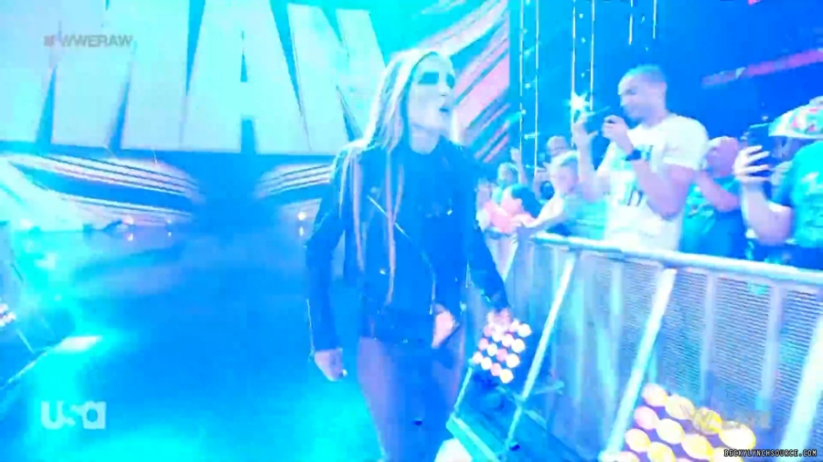beckyraw20230724_00_00_06_20_Still039.jpg