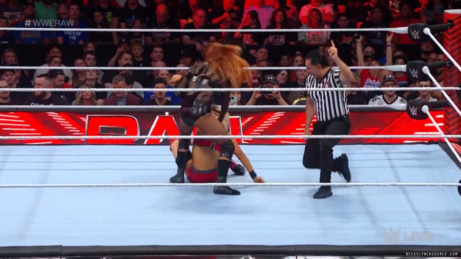 beckyraw20230724_00_00_51_25_Still186.jpg