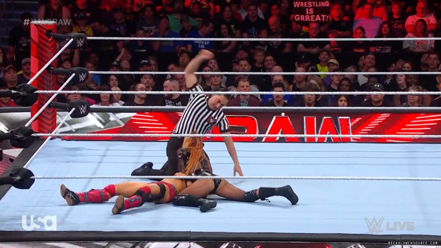 beckyraw20230724_00_01_19_00_Still329.jpg