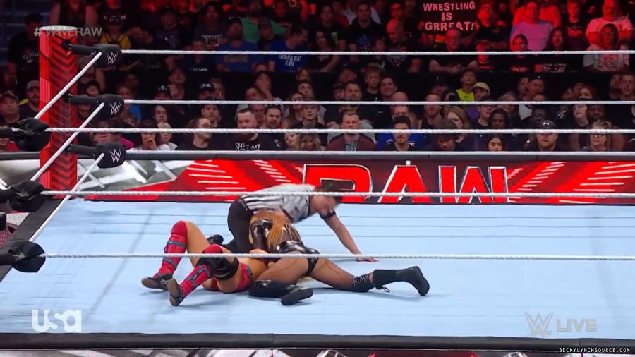 beckyraw20230724_00_01_19_05_Still330.jpg