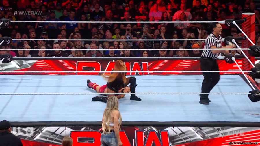 beckyraw20230724_00_02_45_15_Still753.jpg