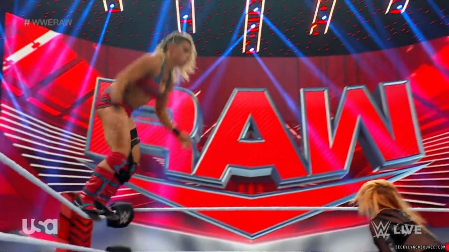 beckyraw20230724_00_02_53_15_Still797.jpg