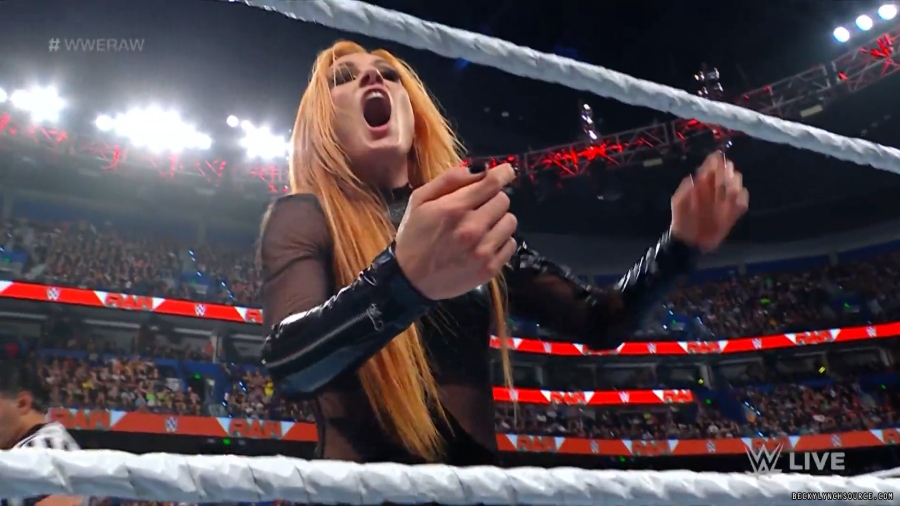 beckyraw20230724_00_03_13_25_Still884.jpg