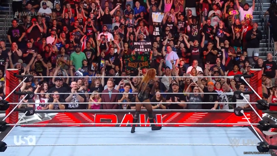 beckyraw20230724_00_03_17_10_Still898.jpg