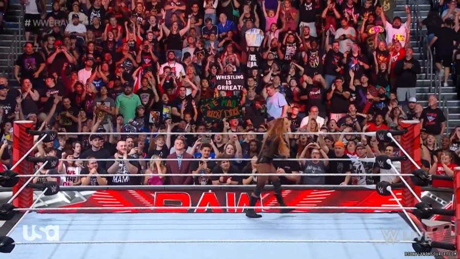 beckyraw20230724_00_03_17_15_Still899.jpg