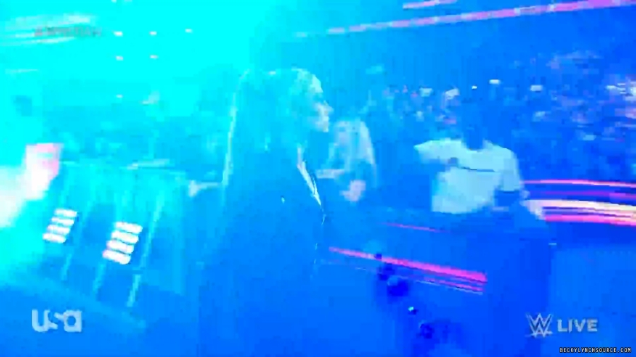 beckyraw20230807_00_00_08_05_Still040.jpg