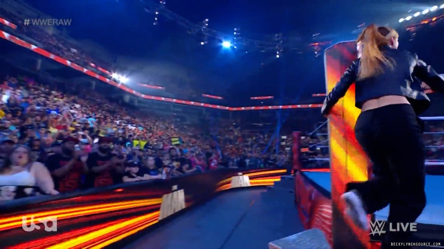 beckyraw20230807_00_00_10_05_Still052.jpg