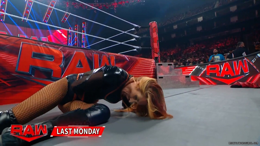 beckyraw20230807_00_01_06_05_Still173.jpg