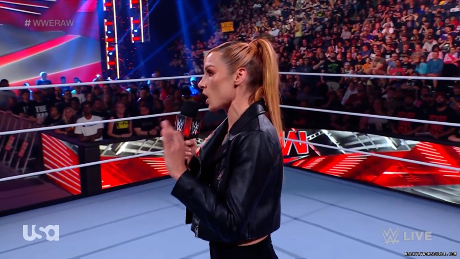 beckyraw20230807_00_01_19_20_Still219.jpg