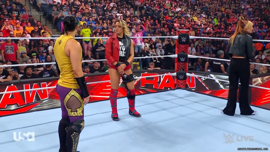beckyraw20230807_00_02_51_25_Still563.jpg
