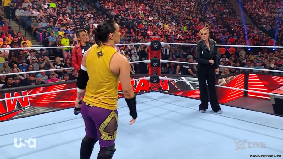 beckyraw20230807_00_02_53_15_Still569.jpg