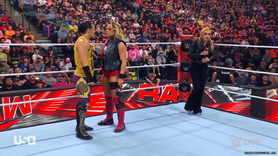 beckyraw20230807_00_03_10_05_Still589.jpg