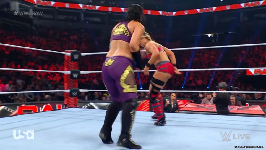 beckyraw20230807_00_05_49_05_Still712.jpg