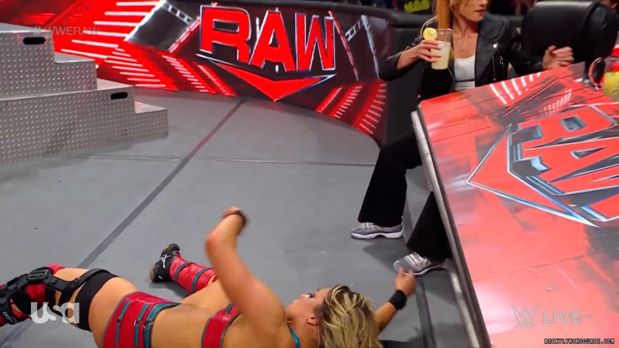 beckyraw20230807_00_05_57_00_Still717.jpg