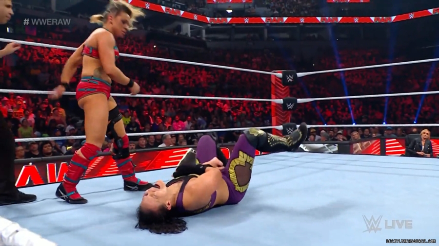 beckyraw20230807_00_06_46_20_Still779.jpg