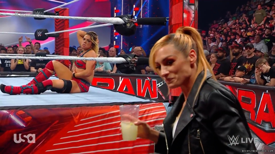 beckyraw20230807_00_07_42_05_Still932.jpg