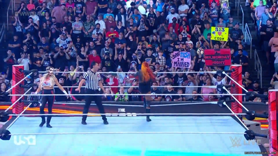 beckyraw20230814_00_00_19_25_Still098.jpg