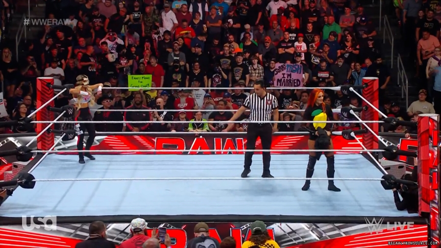 beckyraw20230814_00_00_24_05_Still116.jpg